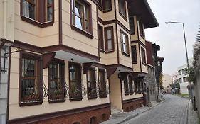 Aruna Hotel